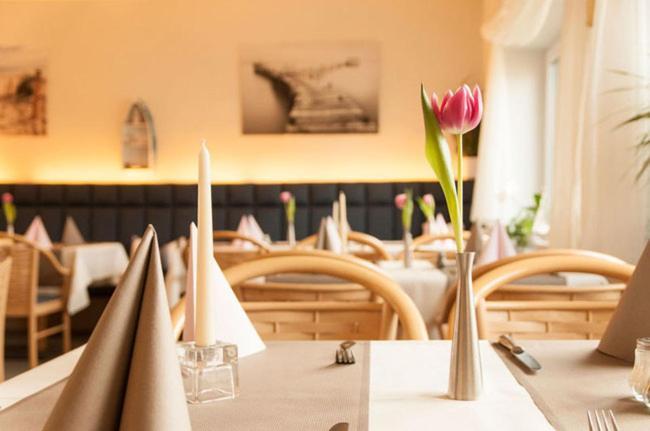 Mueritz-Strandhotel Röbel Eksteriør bilde